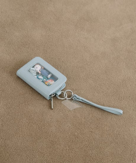 【B-26301】BEAURE カウレザー MagSafe対応 ストラップ付き カウレザー カードケース