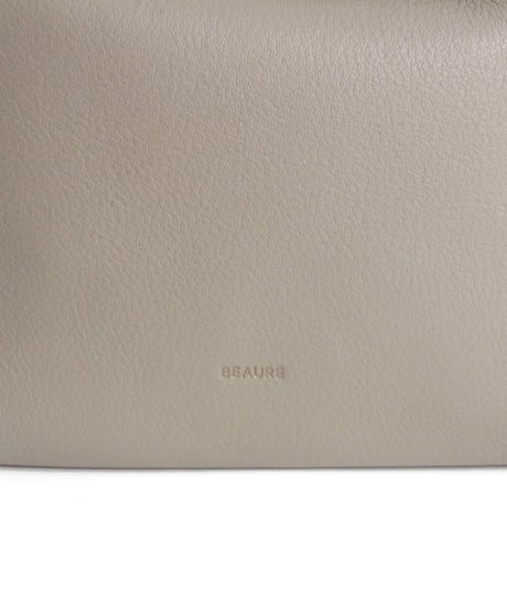 【B-26304】BEAURE カウレザー ミニハンドル 2WAYバッグ