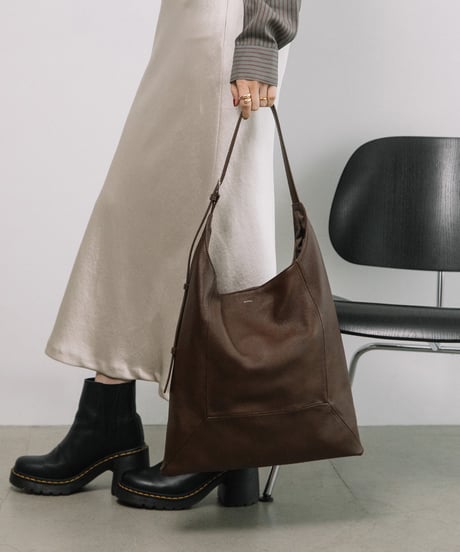 【B-25337】BEAURE Soft Leather One ショルダー Bag