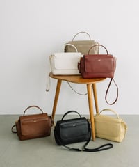 【B-26330】BEAURE カウレザー フラップ 2WAYバッグ