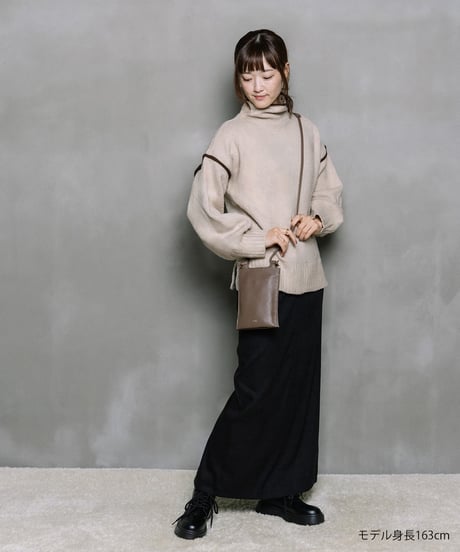 【B-26420】BEAURE COW LEATHER TALL SMARTPHONE SHOULDER BAG｜ カウレザー 縦型 スマホショルダー バッグ
