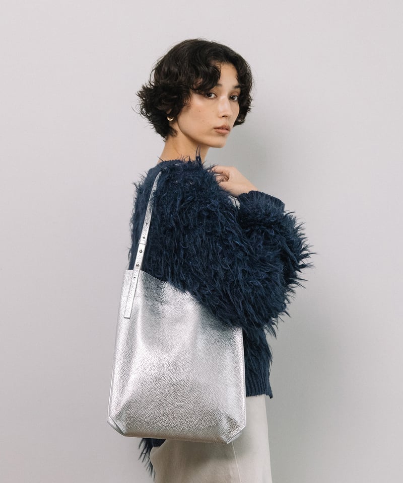 B-23203】 BEAURE マチ付きA4縦型トート | BEAURE OFFICIAL
