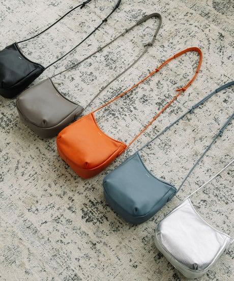 【B-25339】BEAURE Just Size Mini ポシェット