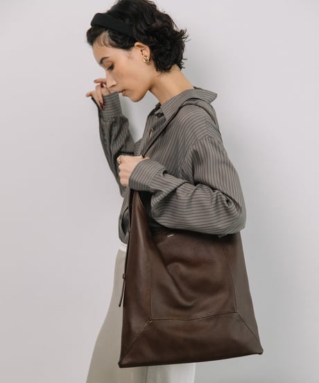【B-25337】BEAURE Soft Leather One ショルダー Bag