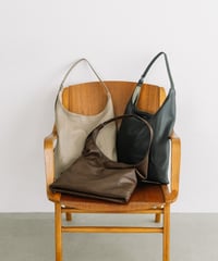 【B-25337】BEAURE Soft Leather One ショルダー Bag