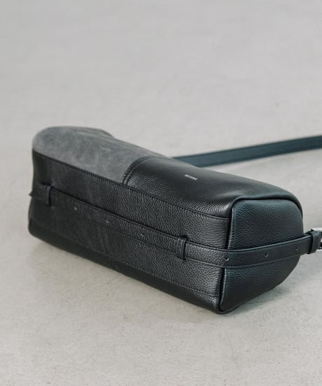 【B-26332】BEAURE スエードコンビ シリンダー ショルダーバッグ