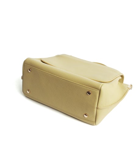 【B-26330】BEAURE カウレザー フラップ 2WAYバッグ