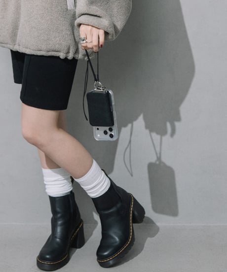 【B-26300】BEAURE  MagSafe対応 ストラップ付き カウレザー ミニウォレット