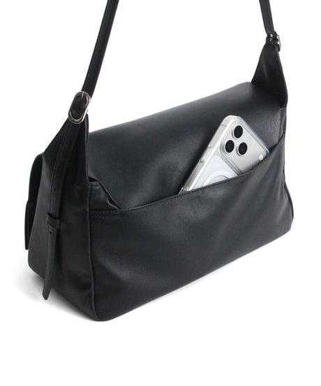 【B-26418】BEAURE FLAP WIDE SHOULDER BAG｜フラップ ワイド ショルダーバッグ