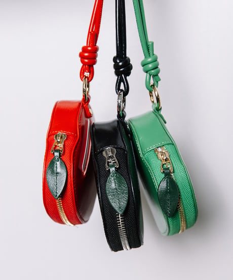 【B-26404】BEAURE APPLE MOTIF MINI POUCH｜りんごモチーフ ミニ ポーチ