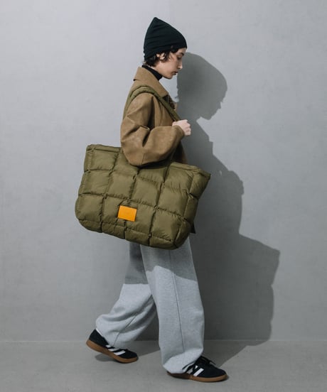【B-26444】BEAURE QUILTED LARGE TOTE BAG｜キルティング ラージ トート バッグ