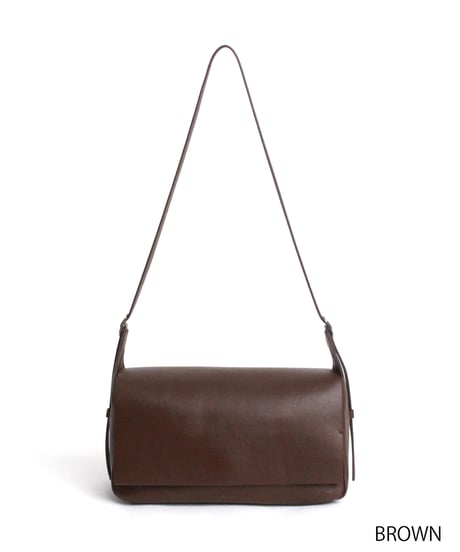 【B-26418】BEAURE FLAP WIDE SHOULDER BAG｜フラップ ワイド ショルダーバッグ