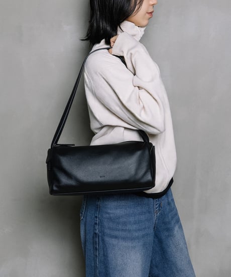 【B-26423】BEAURE COW LEATHER MINI SHOULDER BAG｜カウレザー ミニ ショルダーバッグ