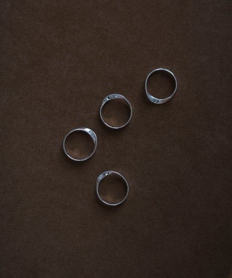 curve diamond ring
