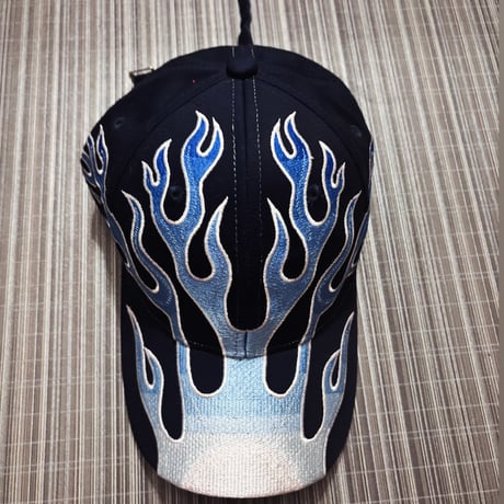 fye studs cap  BLU