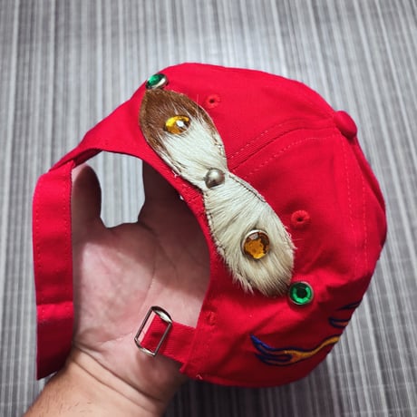 fye studs cap RED