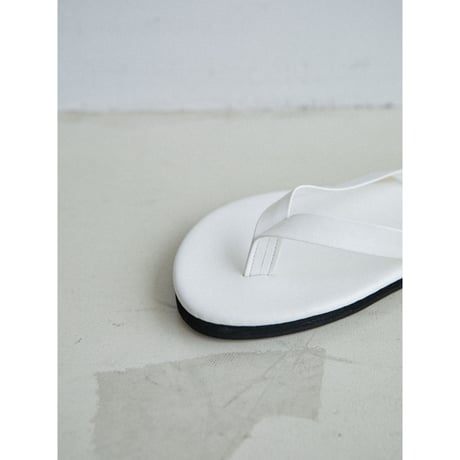 《予約販売》leather like thong sandal/3colors_na0809
