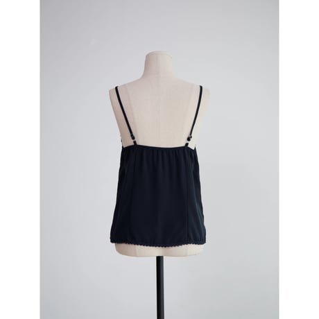 《予約販売》embroidery satin camisole/2colors_nt2668