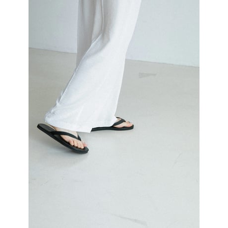 《予約販売》leather like thong sandal/3colors_na0809