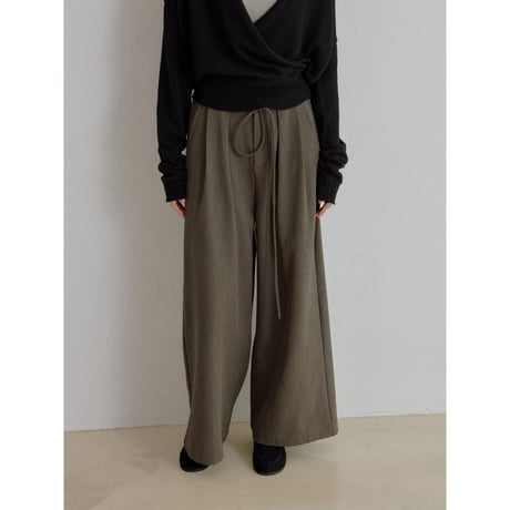 《予約販売》tuck accent rich wide pants/2colors_np1340