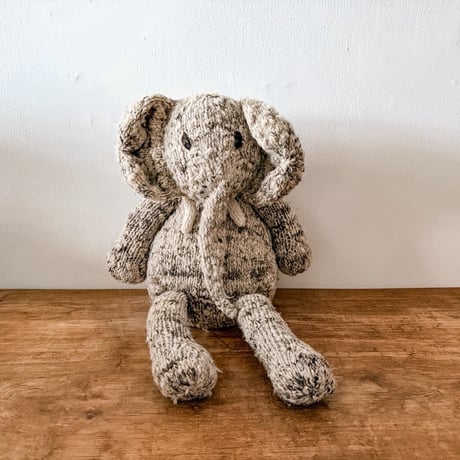 アフリカゾウのぬいぐるみ🐘
