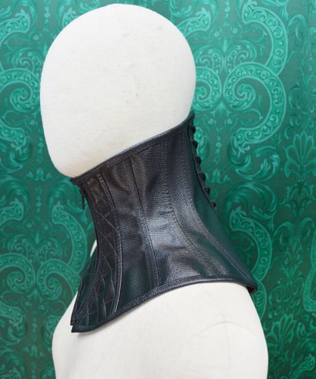 kki.2748　ブラック拘束ハイネックコルセット。