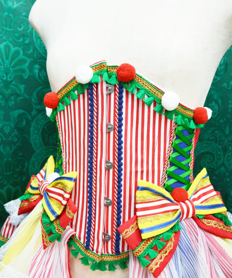 kki.2740　Let's go to the circus！フリルバッスルウエストコルセット。