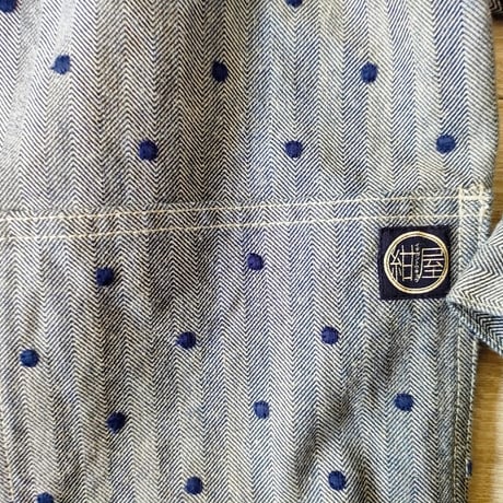 ドット刺繍柄ヘリンボーンデニムノーカラーＧジャン
