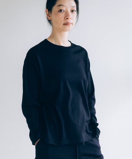 -M-［medium］スーパーウールパンツ  Phoebe / ネイビー
