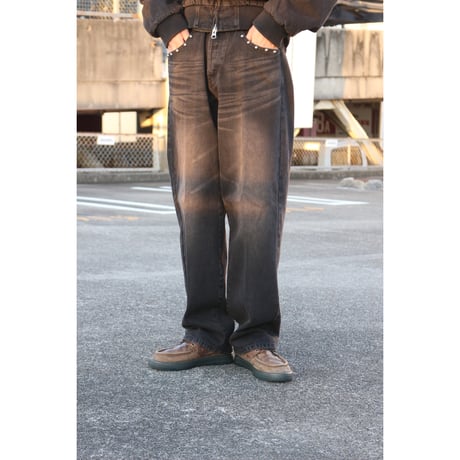 OBEY | STUDDED BOXCAR STRAIGHT LEG DENIM (BLACK RUST WASH)