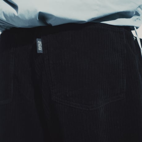 SEDAN ALL-PURPOSE| Corduroy Baggy Jeans (Black)