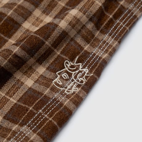 VICTORIA HK / PLAID ZIP SHIRT (BROWN)