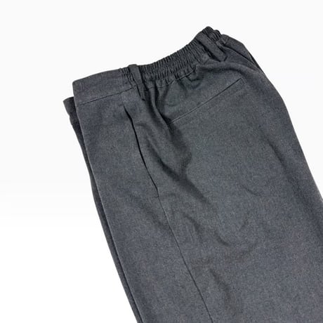 坩堝 (RUTSUBO) | THERMOLITE® WIDE TUCK TROUSERS(CHARCOAL HEATHER)