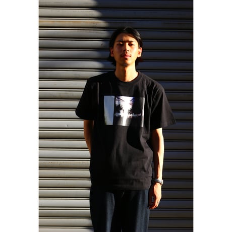 CABARET POVAL | Photosensitive Tee (Black)