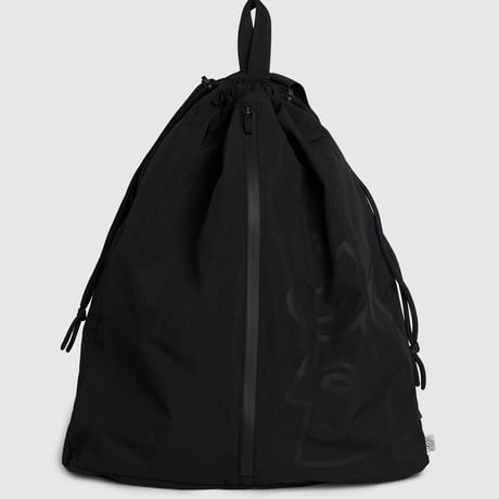 VICTORIA HK / QH DAYPACK (BLACK)