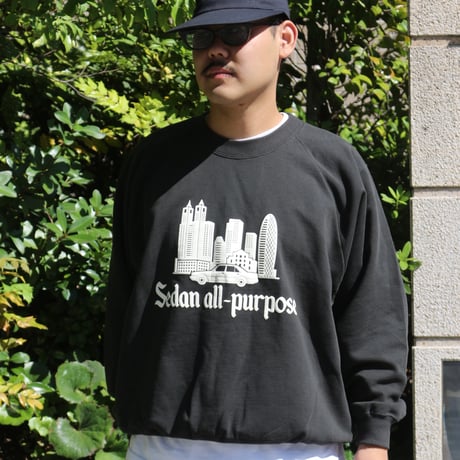 SEDAN ALL-PURPOSE| Skyscrapers Sweatshirts (Black)