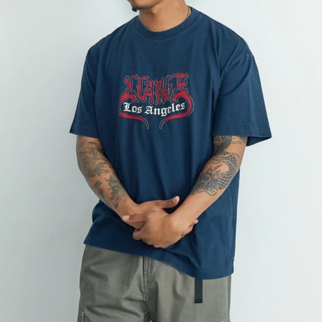 XLARGE | HELL S/S TEE(NAVY)