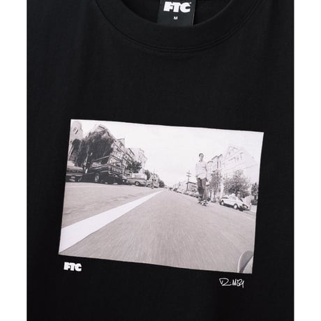 FTC | STREET SCENE - Photo by Dennis McGrath "BLACK" (FTC026WT03)