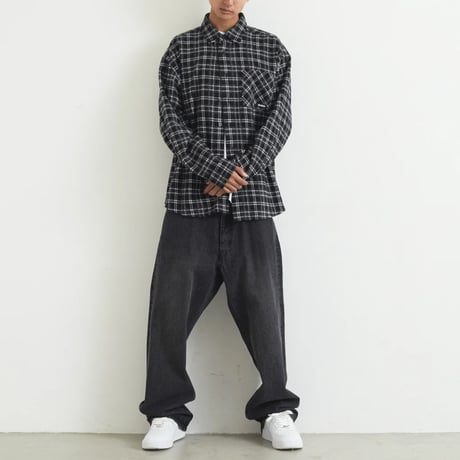 XLARGE | OLD ENGLISH DENIM PANTS(BLACK)