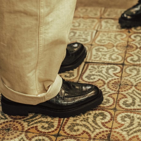 The Kenford Fineshoes | NEW CLASSIC U-MOC LACE UP SHOES (MENS/BLACK CROCODILE)