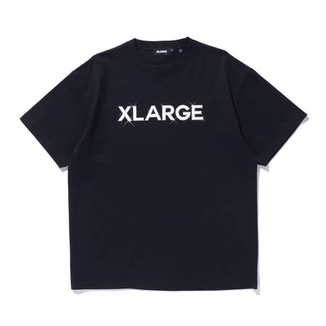 XLARGE | RHINESTONE LOGO S/S TEE(BLACK)