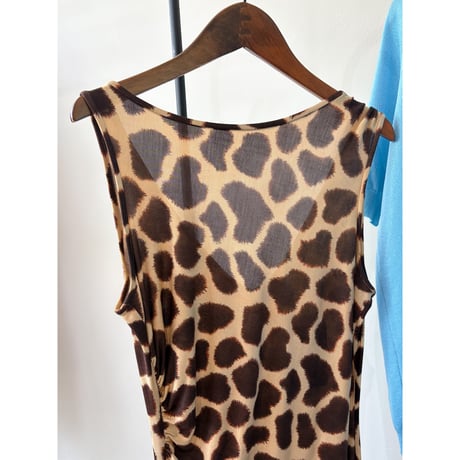 design sleeveless dress