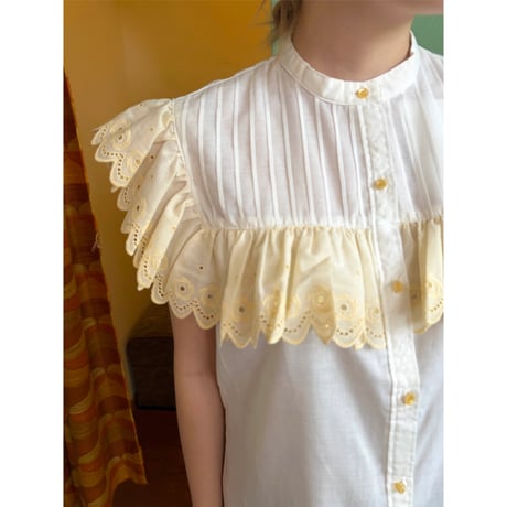 dead stock frill blouse