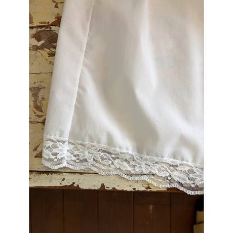 lace midi skirt