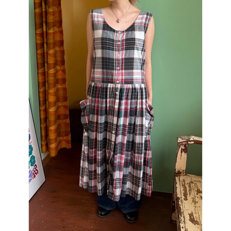 made in India check pattern sleeve less dress