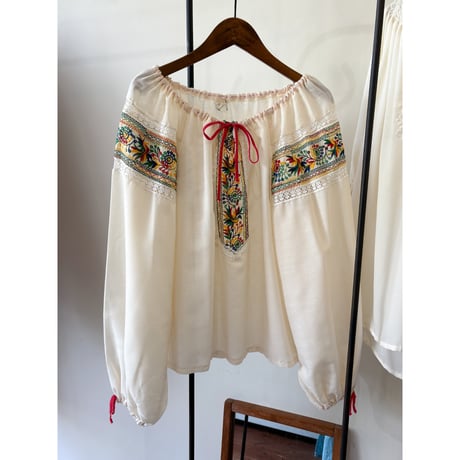 embroidery  tunic