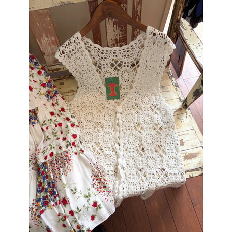 crochet long vest ⚪️