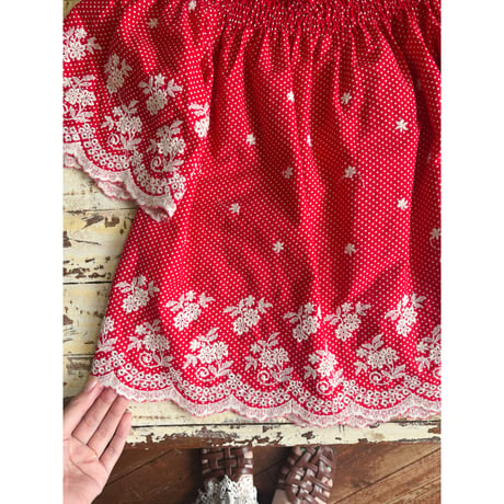 embroidery blouse