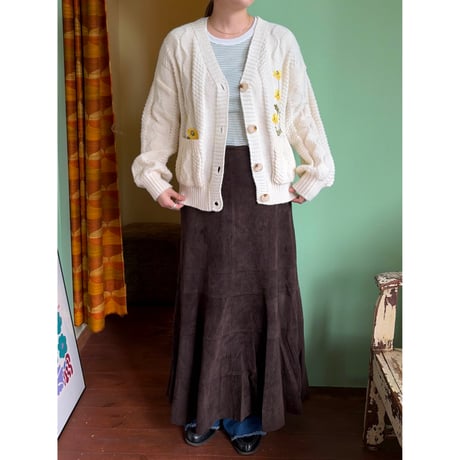 embroidery cable  knit cardigan