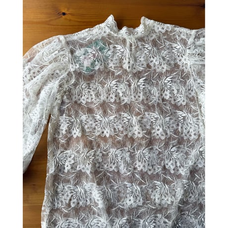 puff sleeve all lace blouse